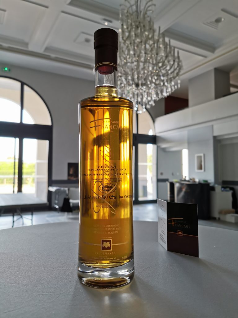 Ratafia salle